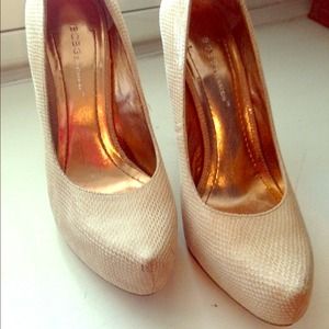 Nude Heel Pumps BCBG *REDUCED FOR 24 HOURS!*