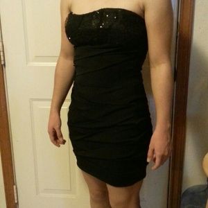 Black dress, w/ sequins