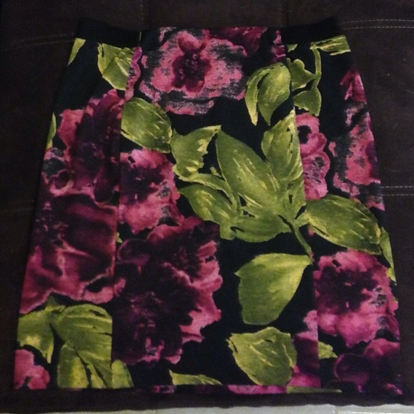 Floral Vera wang skirt