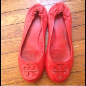 💯Authentic Tory Burch Reva Flats
