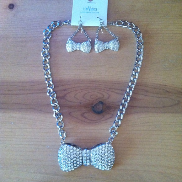 Bow Jewelry Set