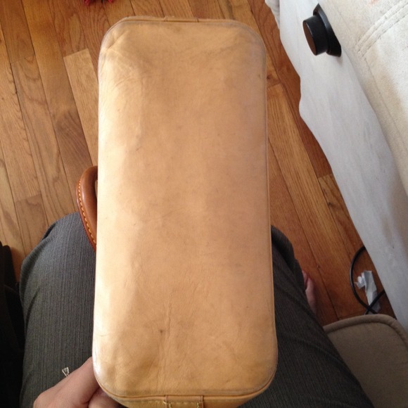 Authentic Louis Vuitton Lockit PM - Picture 4 of 4