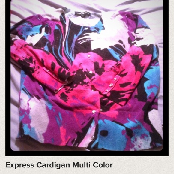 Express sweater bundle