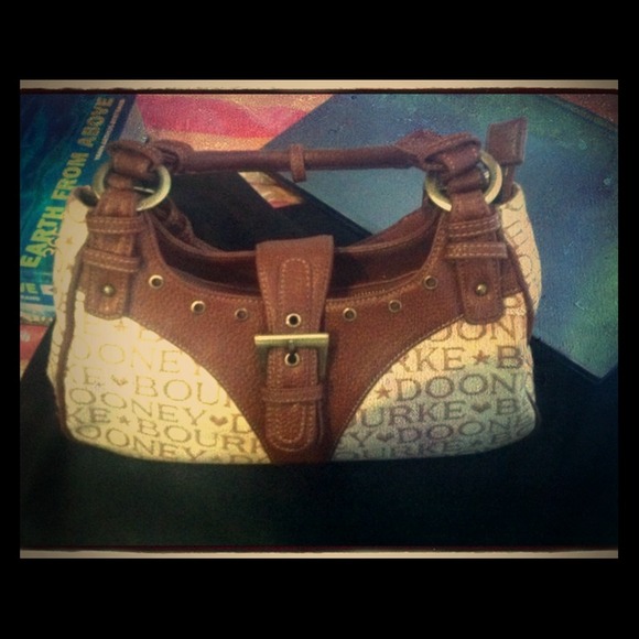 Sold - Picture 1 of 3