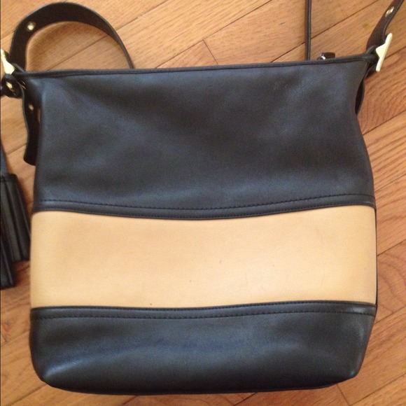 Sold ! Authentic Coach Rugby Duffle - Large - Picture 2 of 4