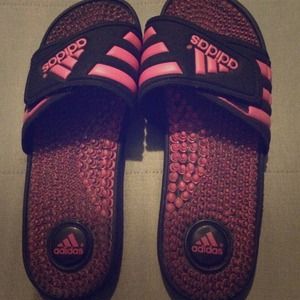 Adidas adissage Fade Slides