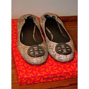 RARE! Tory burch flats