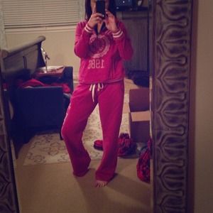 Victoria secret sweat suit💝