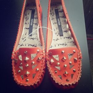 🔴SOLD🔴gorgeous orange  Flats Skimmers