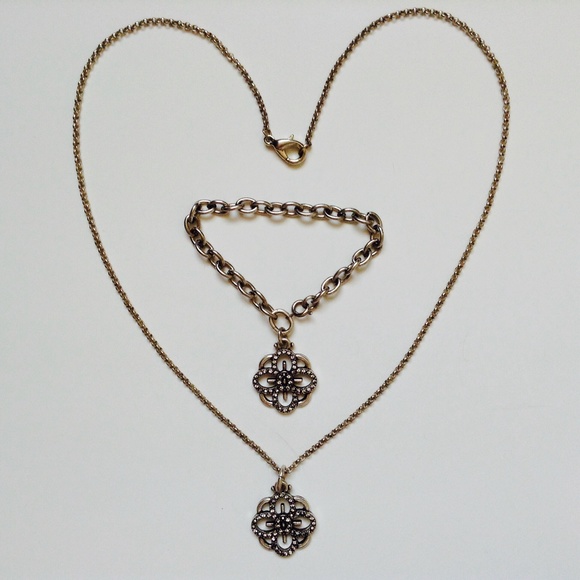 Lucky Brand Flower Necklace & Bracelet Set