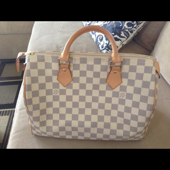 @Sold@Speedy30