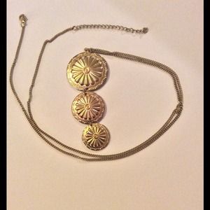 🚨🎉REDUCED🎉🚨 Gold Necklace