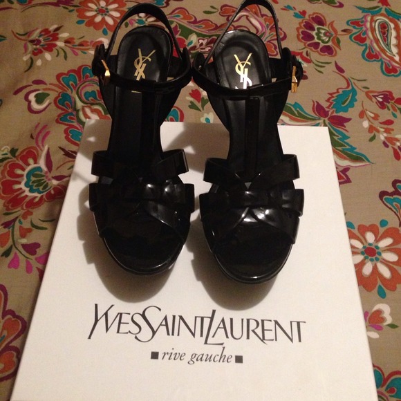 AUTHENTIC YSL Black patent tribute sandal