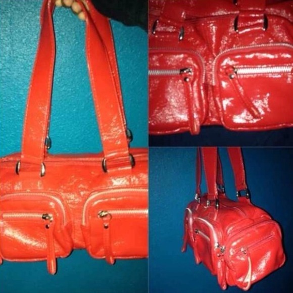 👛Red Purse💋 - Picture 2 of 3