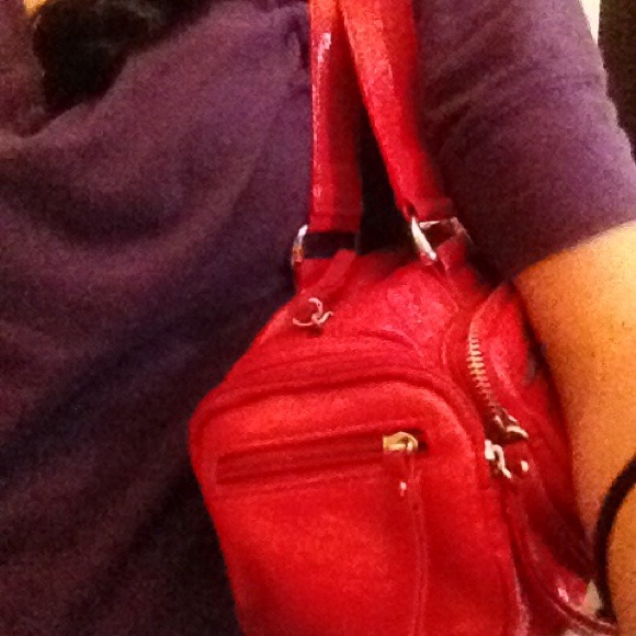 👛Red Purse💋 - Picture 3 of 3