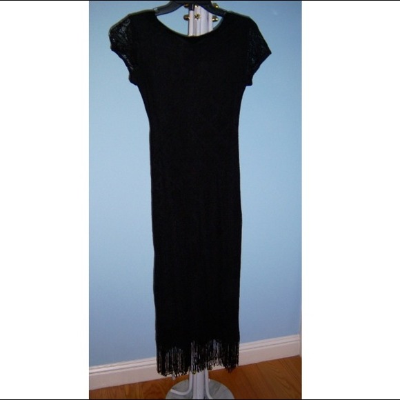 Dresses & Skirts - Black Long Fringe Knit Maxi Dress