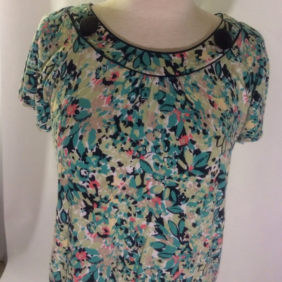 🎈JM Collection Top🎈 - Picture 2 of 3