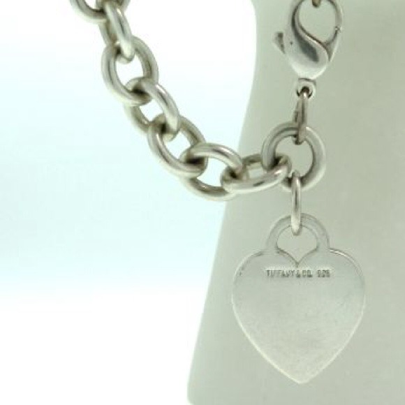 Tiffany and Co. Heart Charm bracelet - Picture 3 of 4