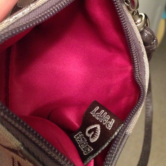 Authentic Coach. Small wallet very pretty - Picture 4 of 4