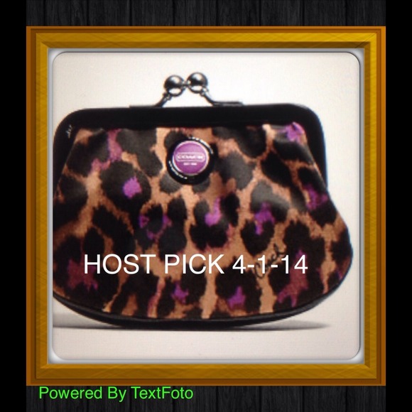 Coach Clutches & Wallets - 🎉HOST PICK🎉 - COACH COIN PURSE