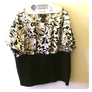 Black and white career top stretch bottom