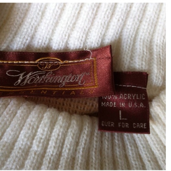 Vintage Peach Sweater - Picture 4 of 4