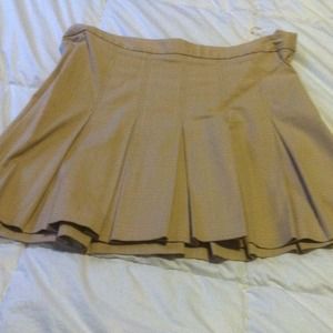 Gap pleated skirt size 8