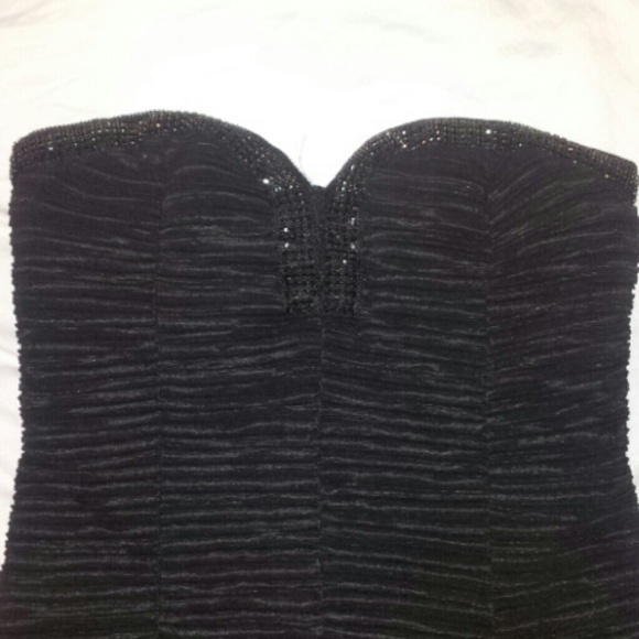 Forever 21 Dresses & Skirts - Black stretchy forever 21 plus size dress
