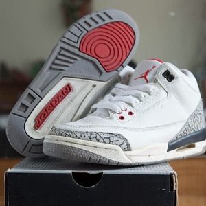 Air Jordan III Retro (GS) size 4Y