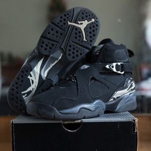 Air Jordan VIII (GS) size 3.5Y (HOLD)