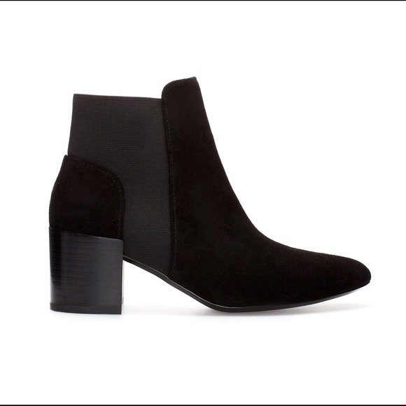 ❌SOLD❌Zara Suede Ankle Boot with Block Heel - Picture 2 of 4