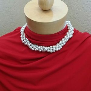 Opening Night  pearl necklace