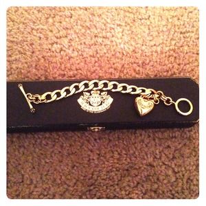✨NWT✨ Juicy Couture Gold Charm Bracelet