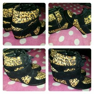 Leopard Print Wedge Sneakers Never Worn