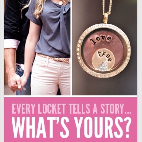 True love locket w crystals. 🎉🎉💖💖