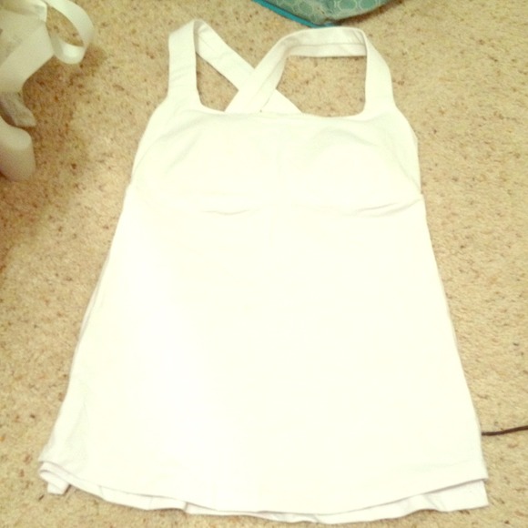 Lululemon workout white tank