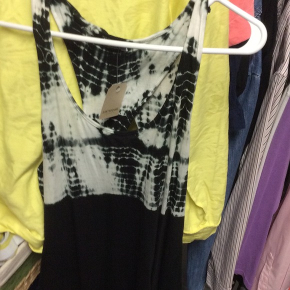 Knee level dress or coverup