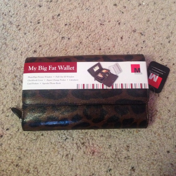 All included new wallet!
