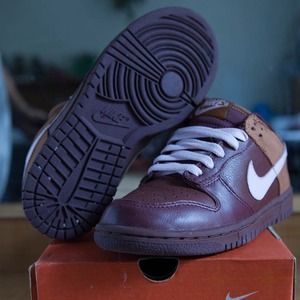 Nike Dunk (women's) size 5