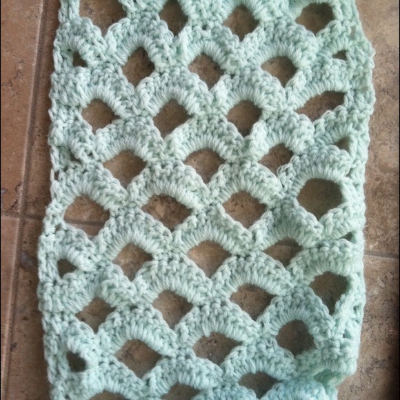 HOST PICK 3/31 Handmade Mint Infinity Scarf - Picture 3 of 4