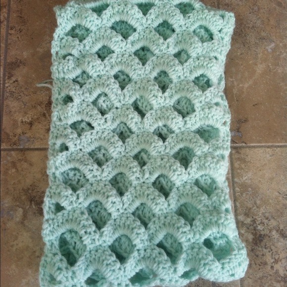 HOST PICK 3/31 Handmade Mint Infinity Scarf - Picture 4 of 4