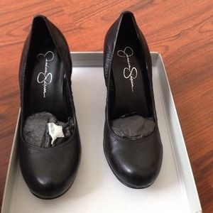 PRICE REDUCE!!!!!Jessica simpson wedge shoes