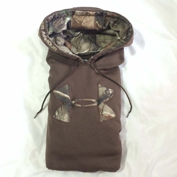 Under Armour Other - Under Armour Hoodie