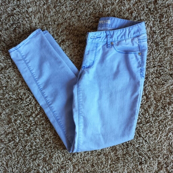 Capris