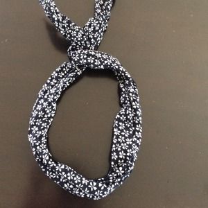 Brandy Melville headband