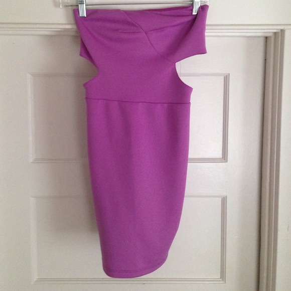 Foreign Exchange orchid colored party dress