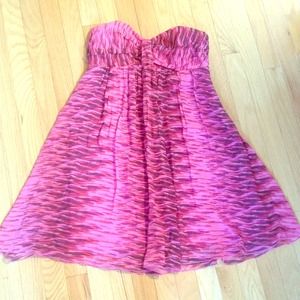Express cute pink dress