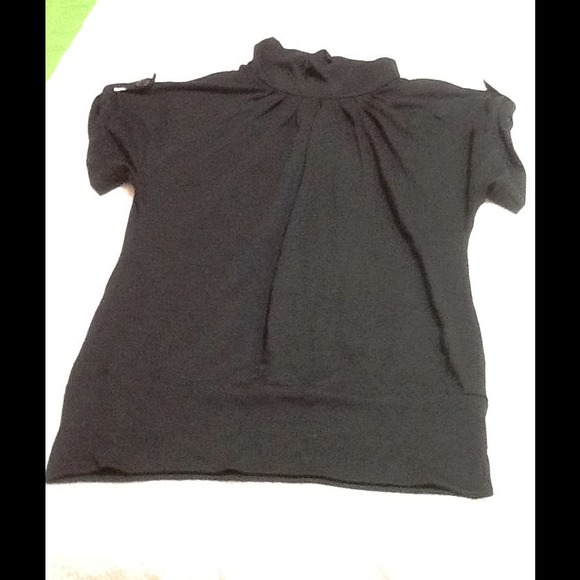 Black short sleeve slinky turtleneck