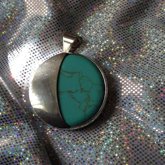 Turquoise pendant