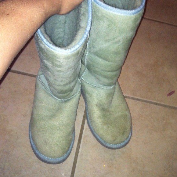 Blue/green Ugg boots